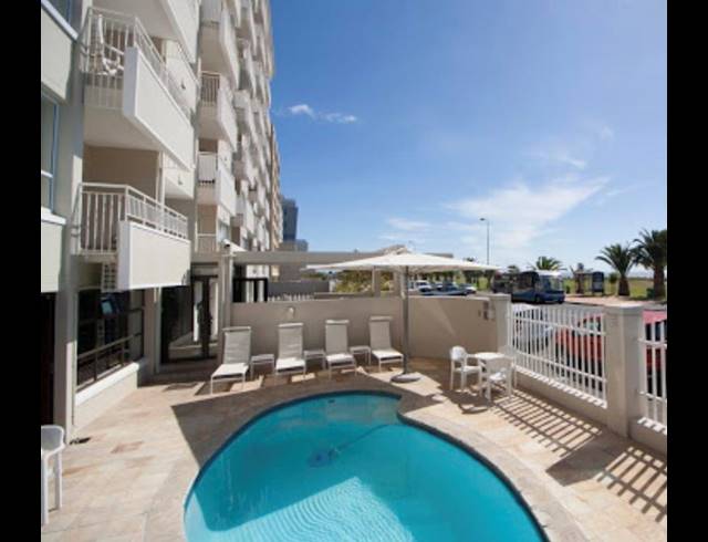 3 BEDROOM PROPERTY TO RENT IN MOUILLE POINT